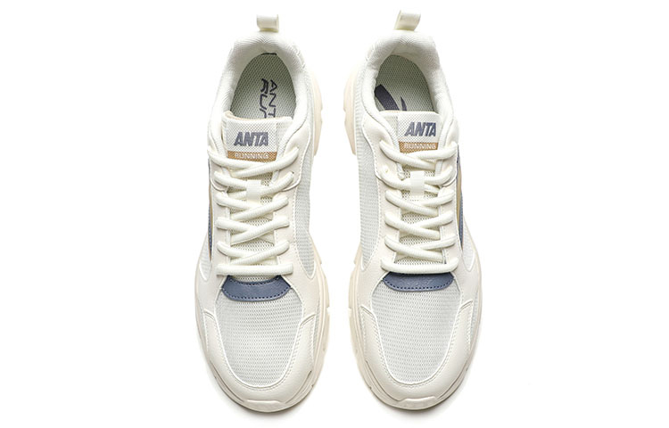 Shop 安踏跑步系列运动鞋 '白灰黄' 912225571-3