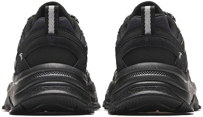 安踏低帮“黑银” 912348806-4 Shop 安踏低帮“黑银” 912348806-4