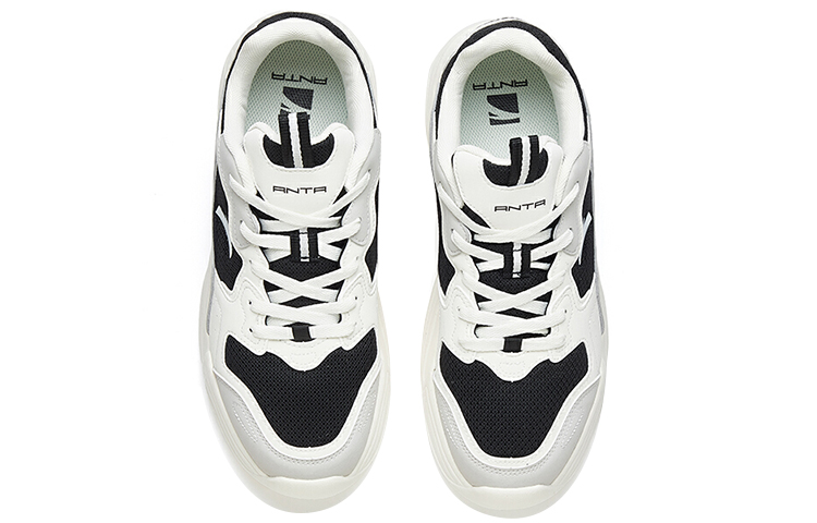 Lookbook Anta Low 'Hitam Putih Abu' 112038824-1