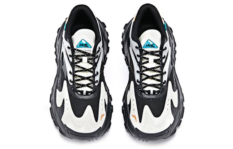 Shop 安踏生活系列运动鞋“威廉古堡” 912018842-2