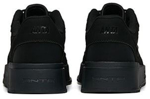Anta安踏 防滑耐磨 低筒 板鞋 男款 黑色 Purchase Anta安踏 防滑耐磨 低筒 板鞋 男款 黑色