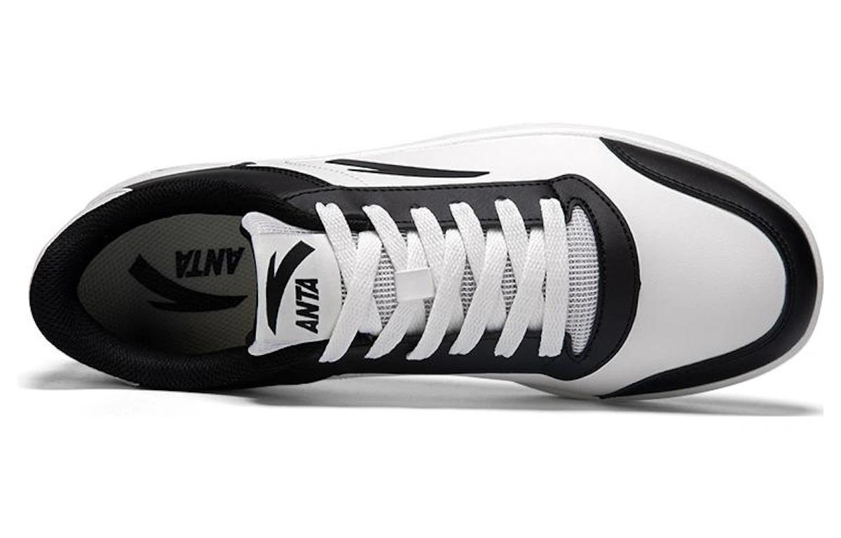 Anta Low Top 'Black White'