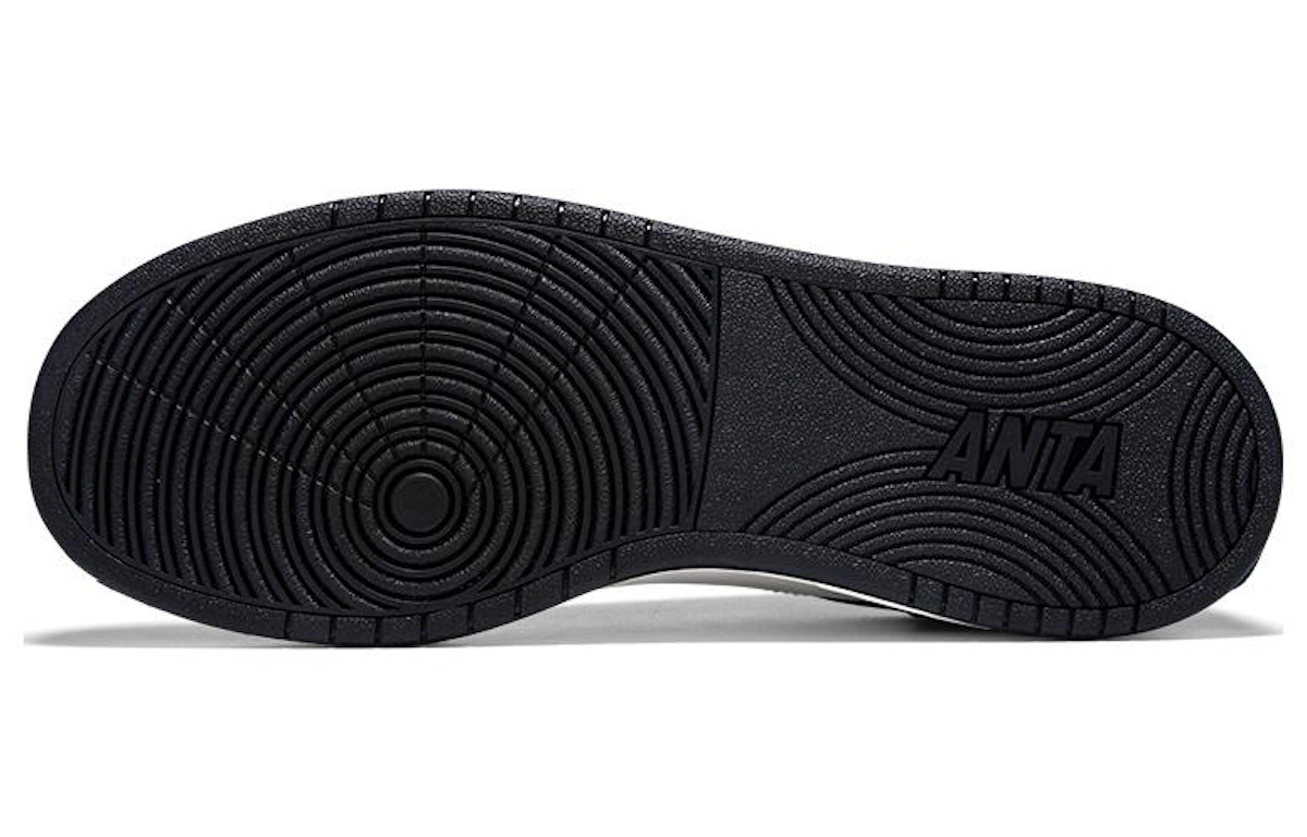 Anta Low Top 'Black White'