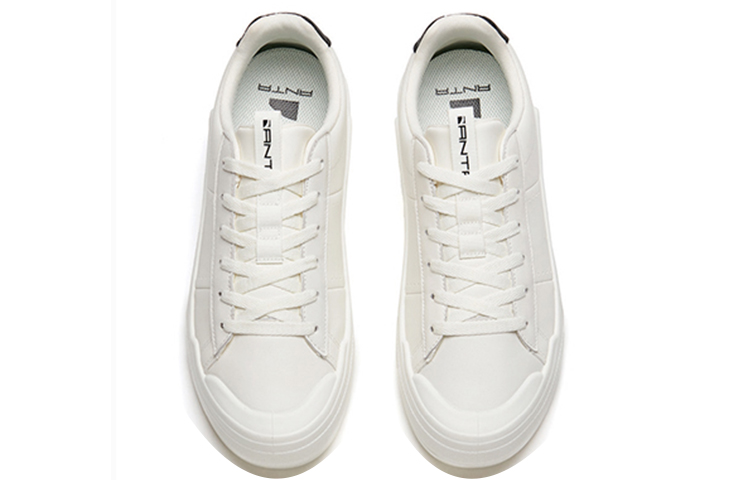 Shop Anta安踏 輕便透氣 低幫 板鞋 男款 白黑