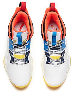 安踏中帮'白黑红' 91941181-2 Lookbook 安踏中帮'白黑红' 91941181-2