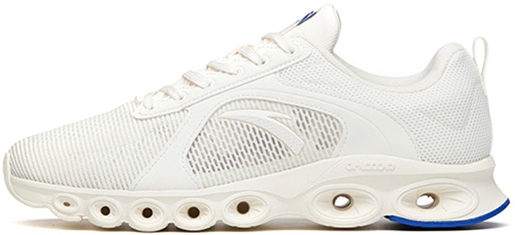 anta-low-top-running-ivory-white-112125525-3