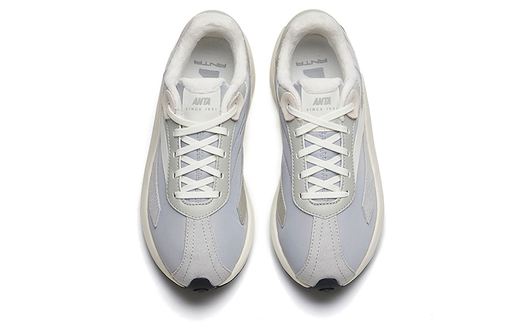 Lookbook Anta安踏 冰糖 時尚休閒 低筒 跑步鞋 男款 灰白