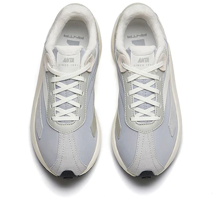 Anta安踏 冰糖 時尚休閒 低筒 跑步鞋 男款 灰白 Lookbook Anta安踏 冰糖 時尚休閒 低筒 跑步鞋 男款 灰白