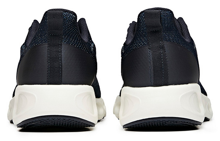 Shop Kasut Lari Anta Low-Top 'Deep Blue' 112035521-2