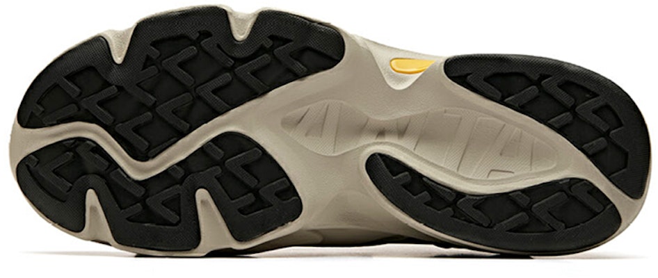 Sepatu Lari Anta Low-Top Warna Abu Hitam 11948985-2 Purchase Sepatu Lari Anta Low-Top Warna Abu Hitam 11948985-2