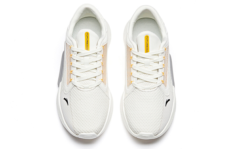 Lookbook Kasut Lari Anta Low-Top 'Putih' 112017788-1