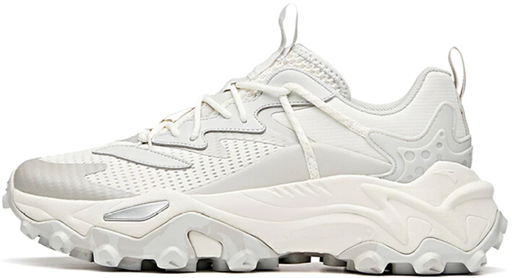 anta-low-top-running-shoes-white-grey-112038832-1