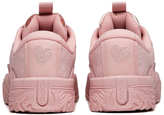 安踏正品低帮运动鞋‘炙热粉’ 912238083-6 Shop 安踏正品低帮运动鞋‘炙热粉’ 912238083-6