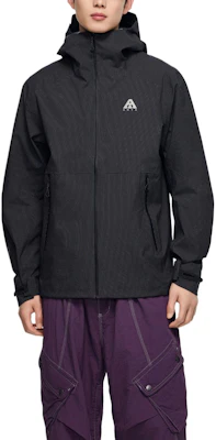 安踏LT Shell黑色防風外套 男女款 - 輕量、防水、品牌標誌 952417605-5 Lookbook 安踏LT Shell黑色防風外套 男女款 - 輕量、防水、品牌標誌 952417605-5