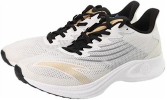 Anta安踏 MACH馬赫 2.0 氮科技 防滑耐磨 低筒 跑步鞋 白黑 Lookbook Anta安踏 MACH馬赫 2.0 氮科技 防滑耐磨 低筒 跑步鞋 白黑