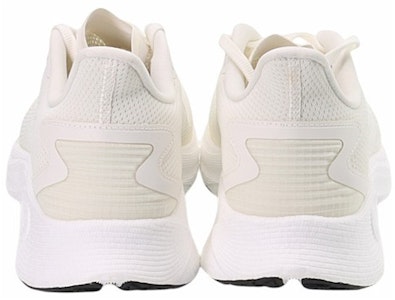 Anta MACH 2.0 Low 'Putih' 112235588S-2 Shop Anta MACH 2.0 Low 'Putih' 112235588S-2