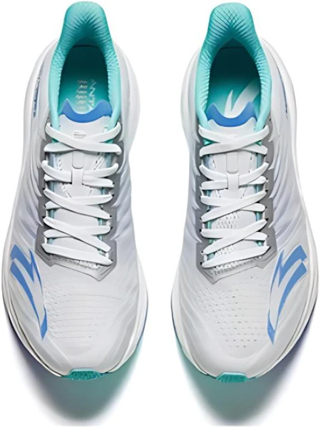 安踏 Mach 4 '白藍配色' 112425583-5 Lookbook 安踏 Mach 4 '白藍配色' 112425583-5