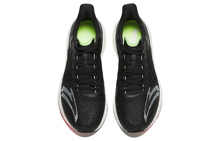 Lookbook Anta安踏 馬賀4代 減震防滑 低筒 跑步鞋 男款 黑色