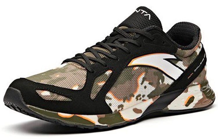 Lookbook Anta Kasut Larian Profesional 'Hijau Khaki' 11925563-1