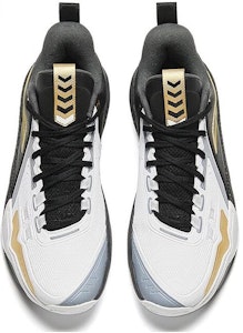 安踏中帮篮球鞋‘黑金’ 112341113-7 Lookbook 安踏中帮篮球鞋‘黑金’ 112341113-7