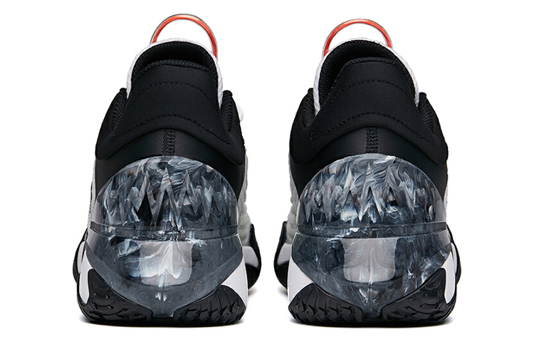 Shop Anta Reverse Blade 'Putih Hitam' 112121616S-4