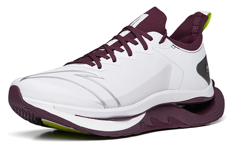 Lookbook 安踏Nitro‘白深紫’ 112235680A-2