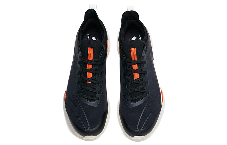 Shop Anta Nitrogen Tech 'Hitam Jingga Putih' 112235680A-1