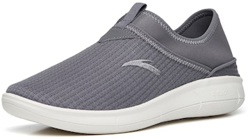 安踏户外低帮 '灰色' 112256601-2 Lookbook 安踏户外低帮 '灰色' 112256601-2