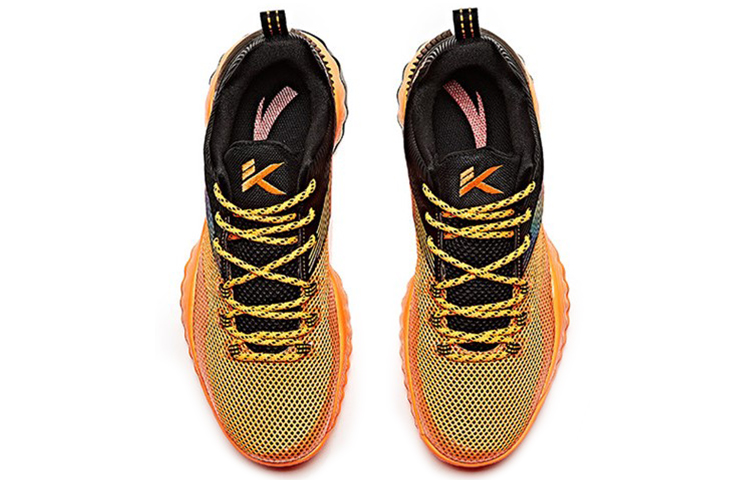 Shop Anta Outfield Low 'Black Orange' 11731380-5