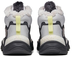 安踏脉动高帮“灰色绒面” 112148933R-1 Shop 安踏脉动高帮“灰色绒面” 112148933R-1