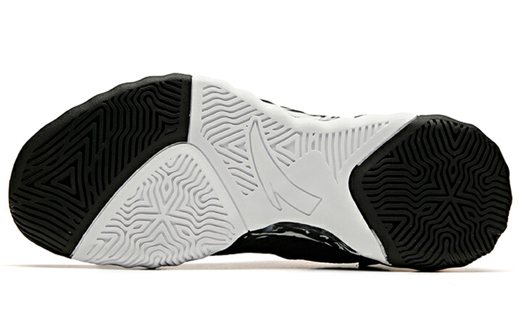 Details for Anta Quick Battle 3 Low 'Black White' 11941607-4