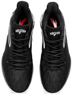 安踏 Rajon Rondo 隆多5 低幫籃球鞋 黑白 馬刺配色 Shop 安踏 Rajon Rondo 隆多5 低幫籃球鞋 黑白 馬刺配色