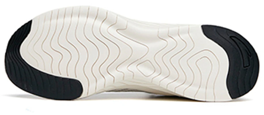 安踏 跑鞋系列 '白黑' 运动鞋 112135558S-3 Details for 安踏 跑鞋系列 '白黑' 运动鞋 112135558S-3