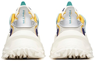 Anta安踏 熾熱 生活系列 復古拼接 復古休閒老爹鞋 白灰藍 Shop Anta安踏 熾熱 生活系列 復古拼接 復古休閒老爹鞋 白灰藍