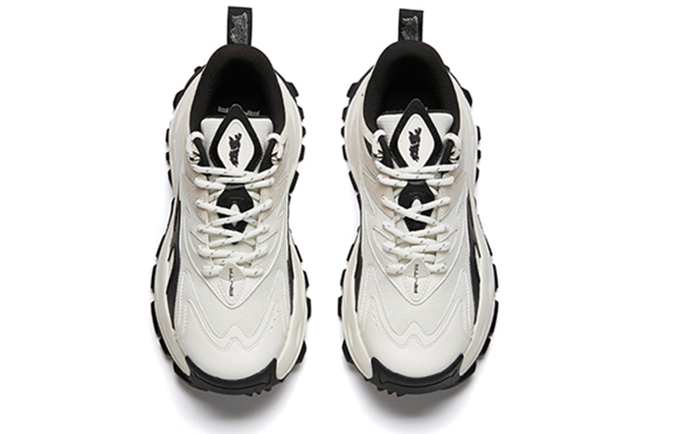 Lookbook Anta Kasut Retro Lelaki 'Putih Hitam' 112148880R-2