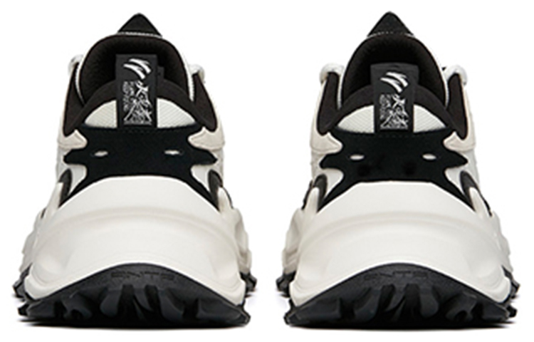 Shop Anta Kasut Retro Lelaki 'Putih Hitam' 112148880R-2