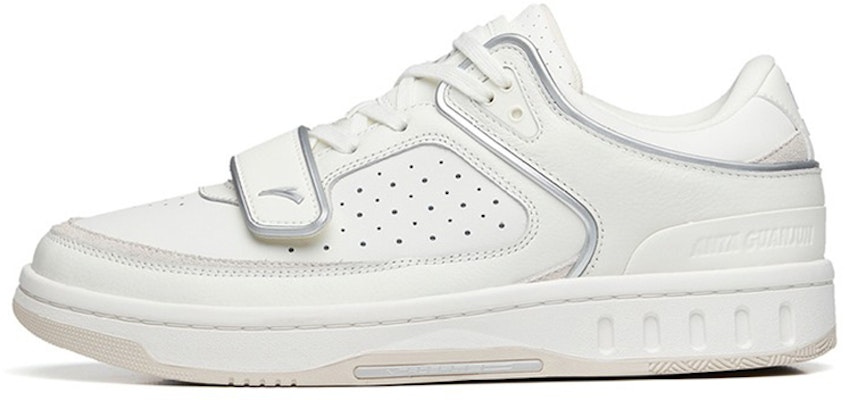 안타 라이프 시리즈 스니커즈 '화이트 실버' 112238015A-3 Buy 안타 라이프 시리즈 스니커즈 '화이트 실버' 112238015A-3