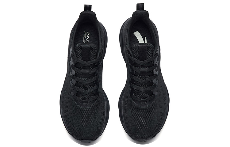 Lookbook Anta Koleksi Lari 'Hitam' 112235571-4