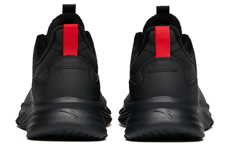 Lookbook Koleksi Anta Run Berlapis 'Hitam Merah' 112145571-7