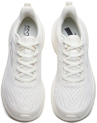 Anta安踏 跑步系列 防滑耐磨 低筒 跑步鞋 象牙白 Lookbook Anta安踏 跑步系列 防滑耐磨 低筒 跑步鞋 象牙白