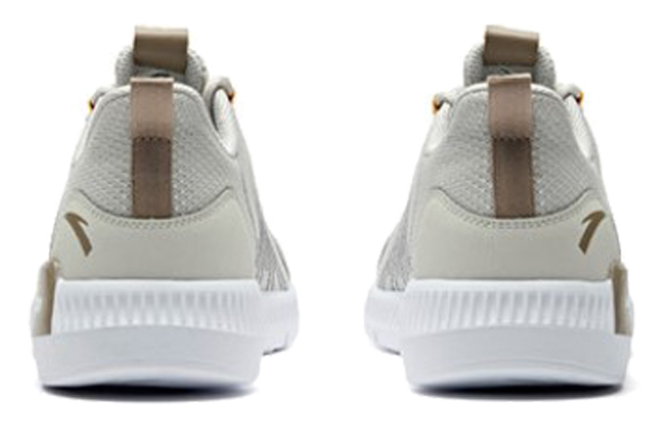 Shop 安踏跑步系列男款灰黃白輕便低幫跑步鞋