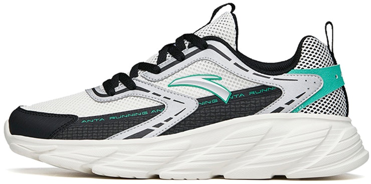 anta-running-low-white-black-green-112225573-1