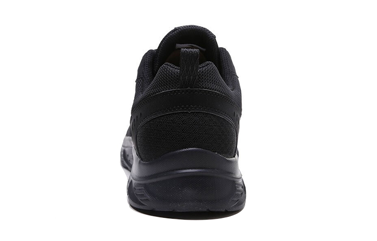 Shop Anta安踏 跑步系列 運動 跑步鞋 男款 黑