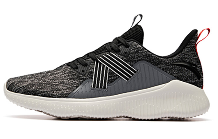 Anta Running Series 'Black and White'