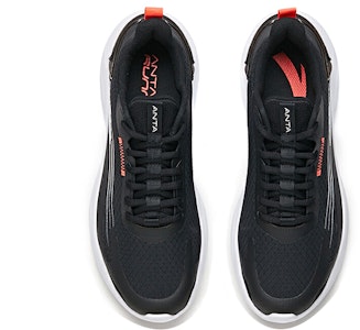 安踏跑步系列灵云低帮‘黑色’ 912035561-4 Lookbook 安踏跑步系列灵云低帮‘黑色’ 912035561-4