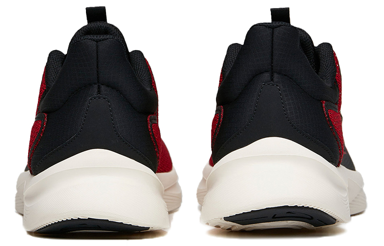 Shop Anta安踏 跑步系列 運動 透氣輕便 低筒 跑步鞋 男款 黑紅