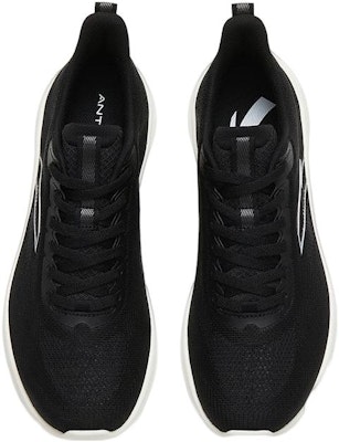 Anta Sepatu Lari Seri 'Hitam Putih' 112325576-2 Lookbook Anta Sepatu Lari Seri 'Hitam Putih' 112325576-2