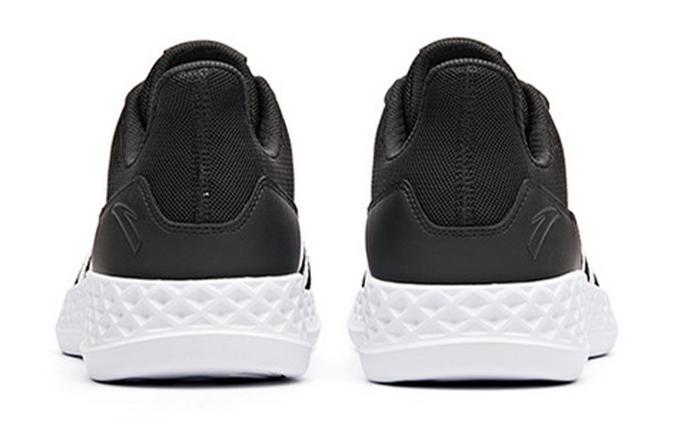 Purchase 安踏 跑步系列 運動 休閒 低幫 跑步鞋 男款 黑白