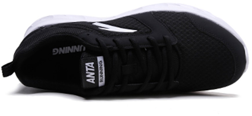 安踏跑步系列低帮款 '黑白' 91915581-3 Lookbook 安踏跑步系列低帮款 '黑白' 91915581-3