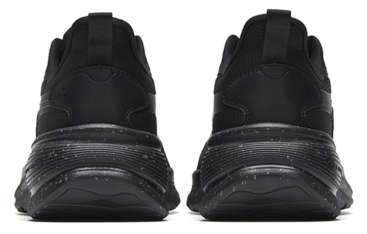 Purchase アンタ ランニングシューズ 黒
(Anta Ranningushūzu Kuro) 112245571-5